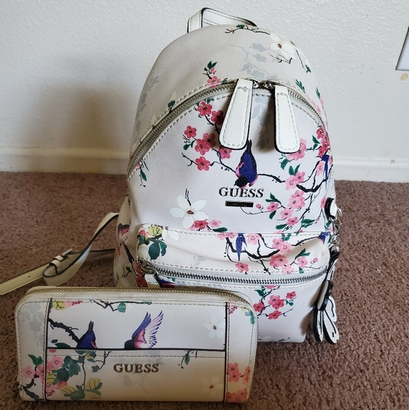 Guess Handbags - Guess Set